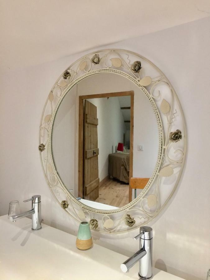Magnificent Renovated Farmhouse - 10 Min A7 - Apartment Anneyron Bagian luar foto